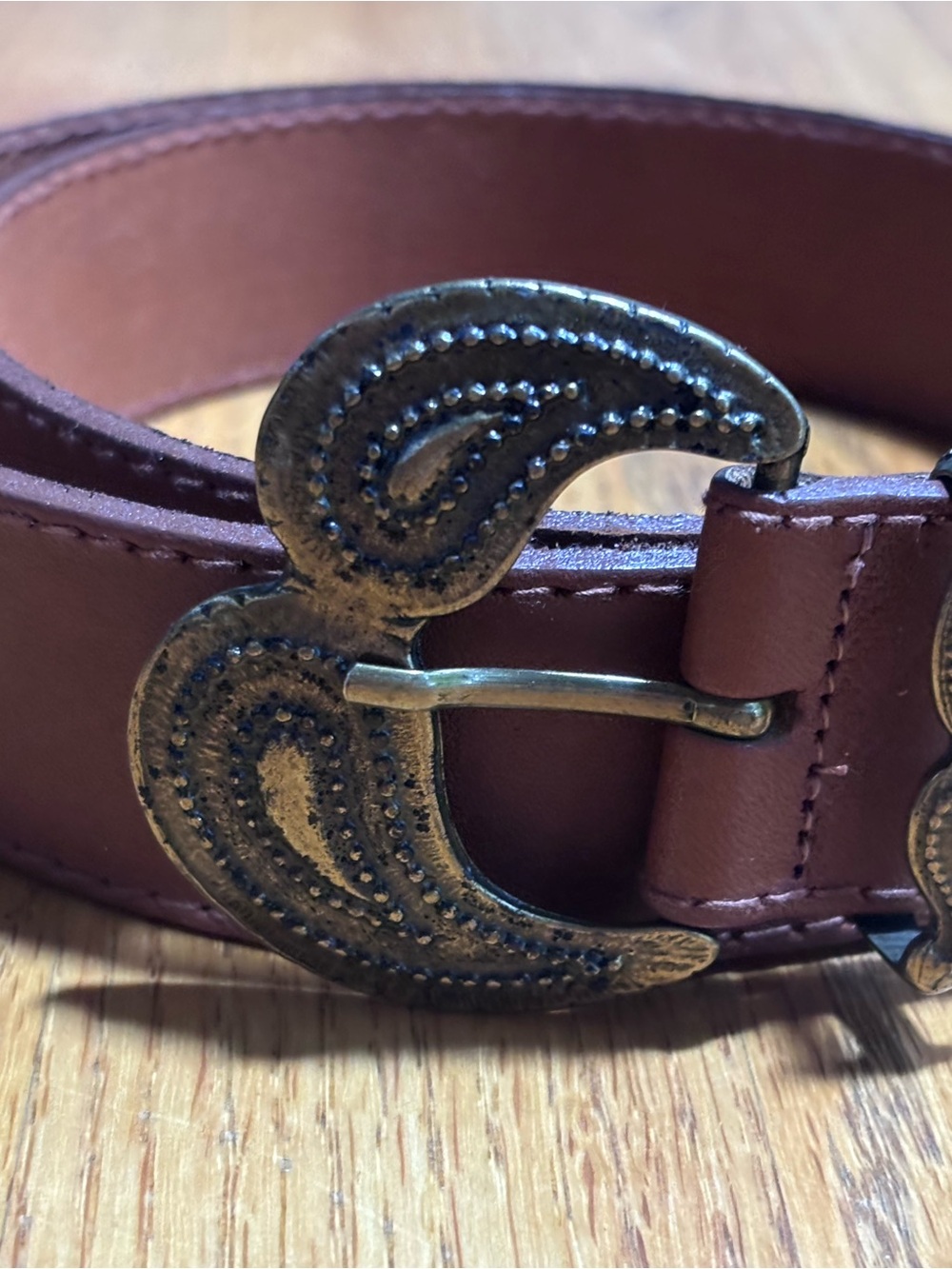 Vintage USA Top Grain Leather Western Belt Size 40 Paisley Buckle